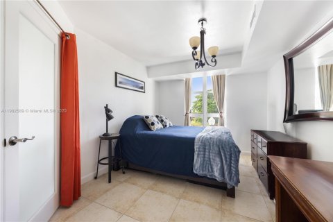 Condominio en venta en Miami, Florida, 3 dormitorios, 136.47 m2 № 1954963 - foto 13
