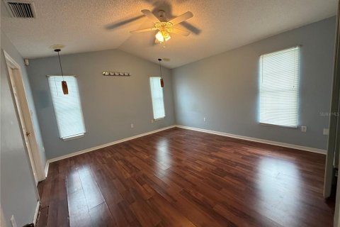 Villa ou maison à louer à Lakeland, Floride: 4 chambres, 176.51 m2 № 1894540 - photo 11