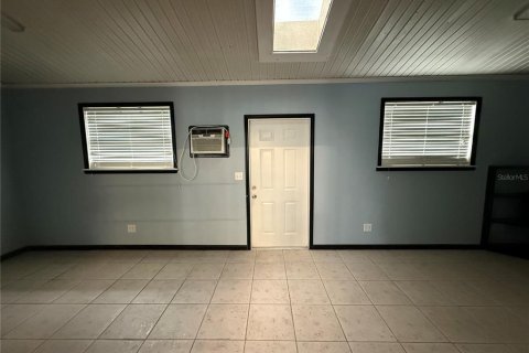 Villa ou maison à louer à Lakeland, Floride: 4 chambres, 176.51 m2 № 1894540 - photo 14