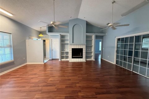 Villa ou maison à louer à Lakeland, Floride: 4 chambres, 176.51 m2 № 1894540 - photo 2