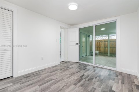 Купить виллу или дом в Сарасота, Флорида 3 спальни, 117.71м2, № 2028969 - фото 24