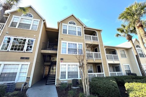 Condo in Orlando, Florida, 1 bedroom  № 1773934 - photo 1