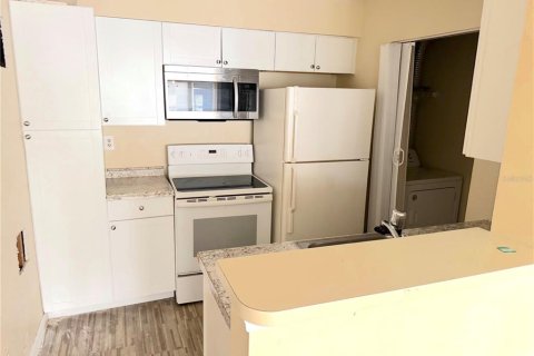 Condo in Orlando, Florida, 1 bedroom  № 1773934 - photo 4
