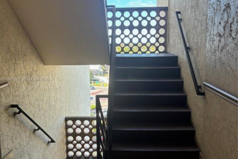 Снять в аренду кондоминиум в Лодерхилл, Флорида 2 спальни, 95.88м2, № 2005369 - фото 14