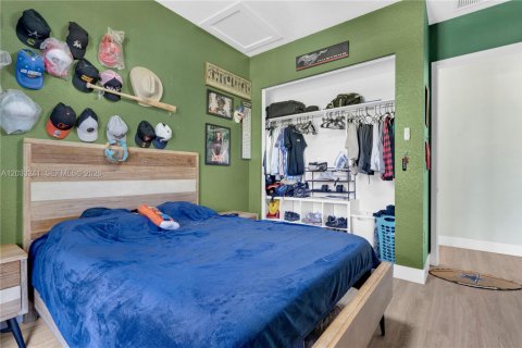 Villa ou maison à vendre à Homestead, Floride: 5 chambres, 249.35 m2 № 2084864 - photo 26