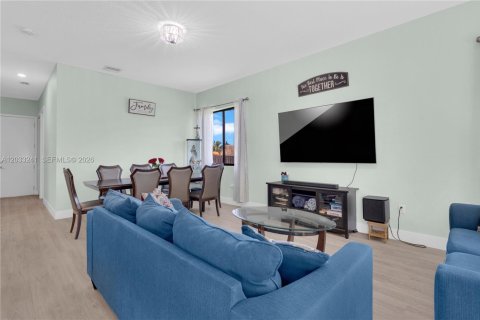 Villa ou maison à vendre à Homestead, Floride: 5 chambres, 249.35 m2 № 2084864 - photo 8