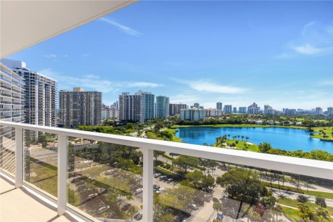 Copropriété à vendre à Aventura, Floride: 2 chambres, 106.84 m2 № 1970808 - photo 13