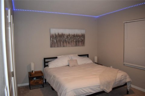 Townhouse in Sarasota, Florida 3 bedrooms, 160.26 sq.m. № 2210061 - photo 19