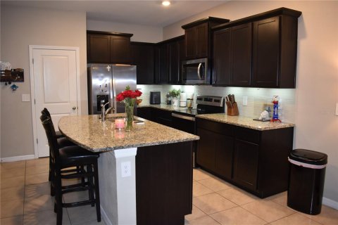 Townhouse in Sarasota, Florida 3 bedrooms, 160.26 sq.m. № 2210061 - photo 28