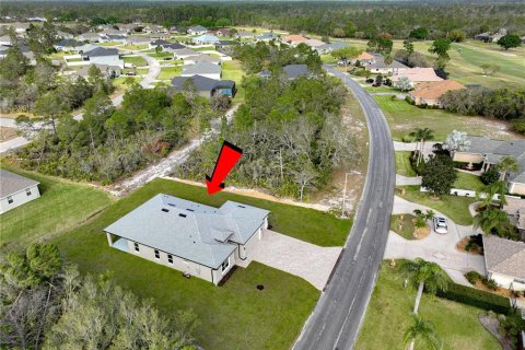 House in Sebring, Florida 4 bedrooms, 184.88 sq.m. № 1574171 - photo 19