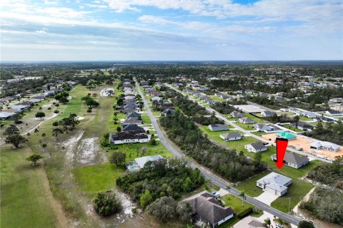House in Sebring, Florida 4 bedrooms, 184.88 sq.m. № 1574171 - photo 22