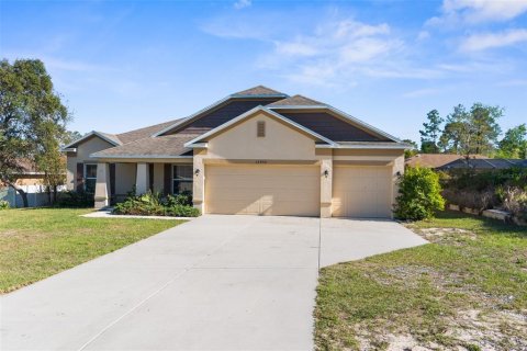 Villa ou maison à vendre à Spring Hill, Floride: 4 chambres, 226.5 m2 № 1900192 - photo 3