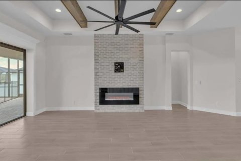 House in Lakeland, Florida 4 bedrooms, 205.87 sq.m. № 2221111 - photo 3