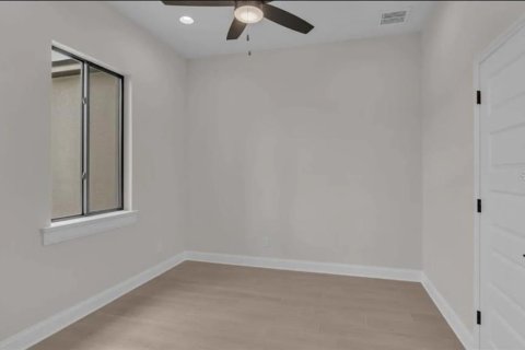 House in Lakeland, Florida 4 bedrooms, 205.87 sq.m. № 2221111 - photo 22