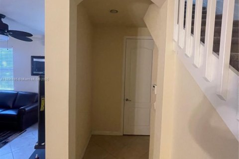 Купить виллу или дом в Паркленд, Флорида 3 спальни, 174.19м2, № 1950401 - фото 17