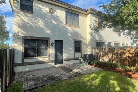 Купить виллу или дом в Паркленд, Флорида 3 спальни, 174.19м2, № 1950401 - фото 2