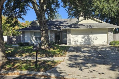 Villa ou maison à Oviedo, Floride 3 chambres, 122.72 m2 № 2416853