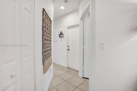 Townhouse in Delray Beach, Florida 2 bedrooms, 128.11 sq.m. № 2019937 - photo 20