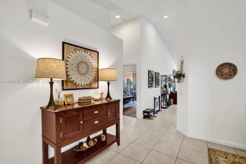 Townhouse in Delray Beach, Florida 2 bedrooms, 128.11 sq.m. № 2019937 - photo 6