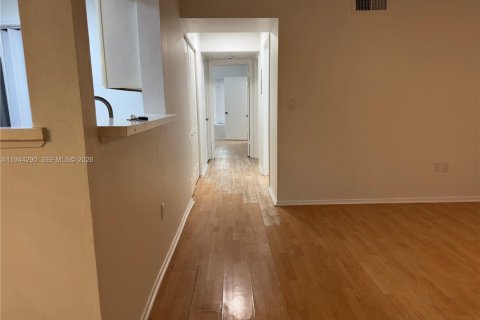 Condominio en venta en Oakland Park, Florida, 2 dormitorios, 116.69 m2 № 2001605 - foto 22