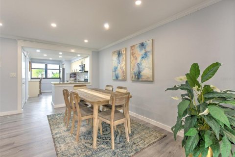 Condominio en alquiler en Longboat Key, Florida, 2 dormitorios, 148.74 m2 № 861483 - foto 9