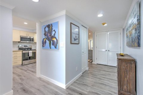 Condominio en alquiler en Longboat Key, Florida, 2 dormitorios, 148.74 m2 № 861483 - foto 4