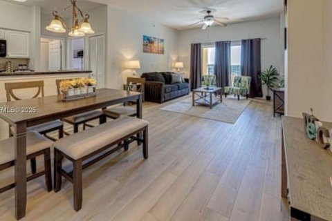 Hotel in Orlando, Florida 2 bedrooms № 2003202