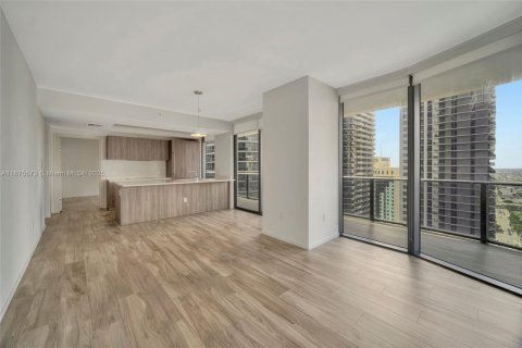 Condo in Miami, Florida, 3 bedrooms  № 1980456 - photo 4