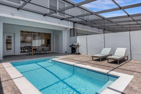 Adosado en venta en Kissimmee, Florida, 5 dormitorios, 210.24 m2 № 2201556 - foto 29