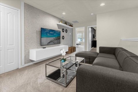 Adosado en venta en Kissimmee, Florida, 5 dormitorios, 210.24 m2 № 2201556 - foto 10