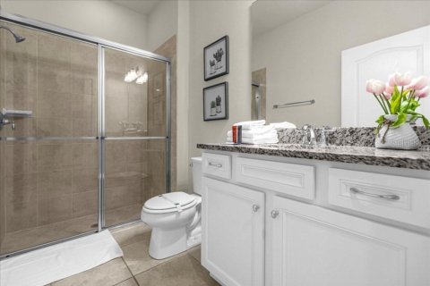Adosado en venta en Kissimmee, Florida, 5 dormitorios, 210.24 m2 № 2201556 - foto 18