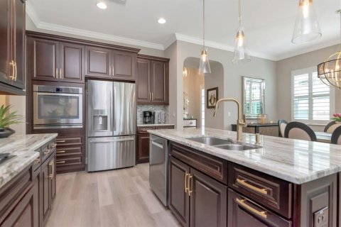 House in Wesley Chapel, Florida 2 bedrooms, 172.89 sq.m. № 2230677 - photo 12