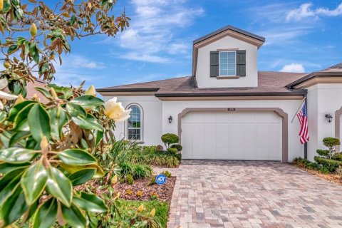 House in Wesley Chapel, Florida 2 bedrooms, 172.89 sq.m. № 2230677 - photo 3