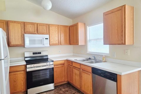 Casa en alquiler en Palm Coast, Florida, 4 dormitorios, 160.72 m2 № 2266359 - foto 12