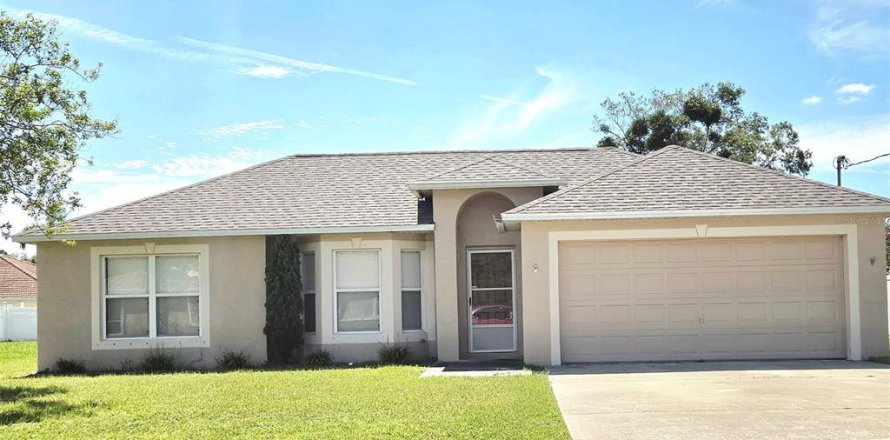 Casa en Palm Coast, Florida 4 dormitorios, 160.72 m2 № 2266359