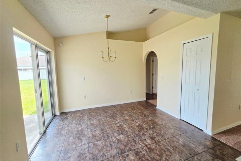 Casa en alquiler en Palm Coast, Florida, 4 dormitorios, 160.72 m2 № 2266359 - foto 11