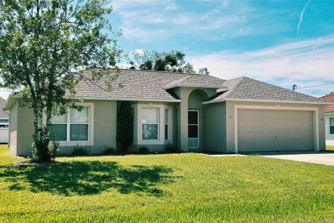 Casa en alquiler en Palm Coast, Florida, 4 dormitorios, 160.72 m2 № 2266359 - foto 2