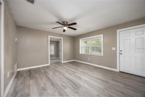 House in Waldo, Florida 4 bedrooms, 153.66 sq.m. № 2142012 - photo 10