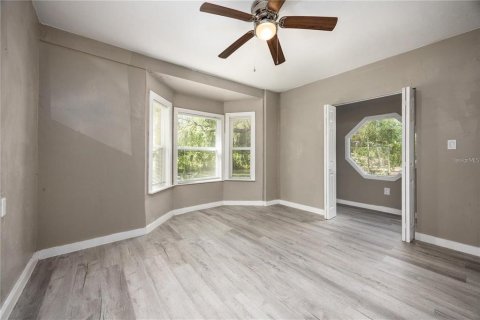 House in Waldo, Florida 4 bedrooms, 153.66 sq.m. № 2142012 - photo 13