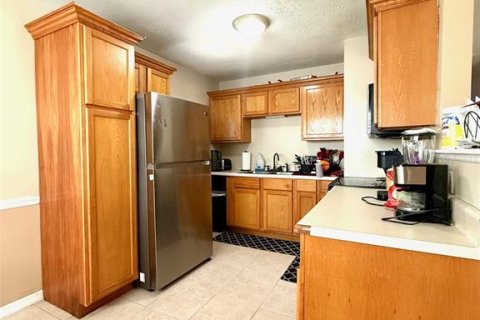 Casa en venta en Ocala, Florida, 2 dormitorios, 80.27 m2 № 1916700 - foto 5