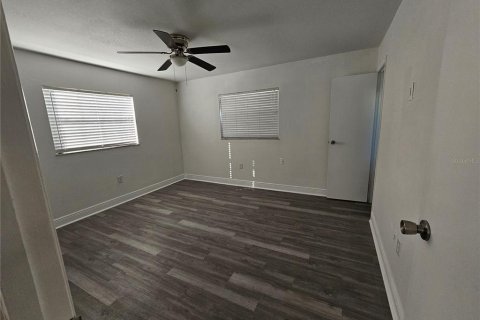 House in Lake Wales, Florida 3 bedrooms, 130.25 sq.m. № 1562532 - photo 15