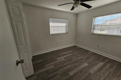House in Lake Wales, Florida 3 bedrooms, 130.25 sq.m. № 1562532 - photo 14