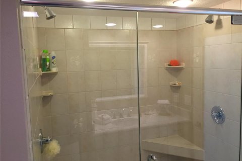 Снять в аренду кондоминиум в Бельэр-Бич, Флорида 6 комнат, 128.86м2, № 467431 - фото 24