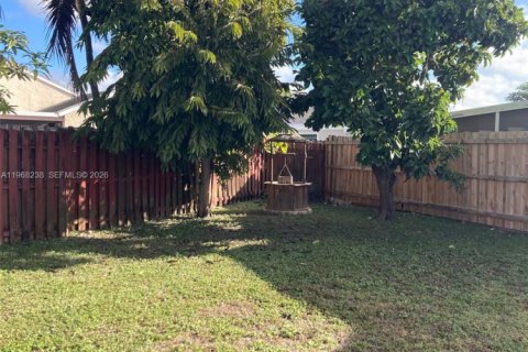 Casa en venta en Miami, Florida, 3 dormitorios, 96.53 m2 № 2029404 - foto 12