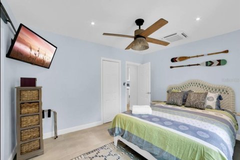 Casa en venta en Indian Rocks Beach, Florida, 3 dormitorios, 101.73 m2 № 1740589 - foto 15