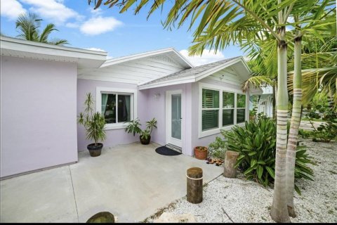 Casa en venta en Indian Rocks Beach, Florida, 3 dormitorios, 101.73 m2 № 1740589 - foto 21