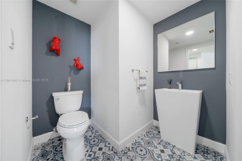 Condo in Aventura, Florida, 3 bedrooms in LANDMARK  № 1944109 - photo 18