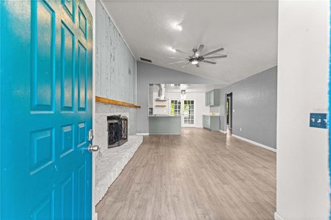 Villa ou maison à louer à Ocala, Floride: 3 chambres, 143.26 m2 № 2345590 - photo 2