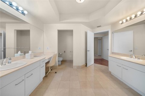 Купить кондоминиум в Авентура, Флорида 2 спальни, 203.46м2, № 1814003 - фото 25