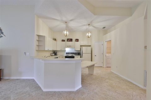 Condominio en venta en Sun City Center, Florida, 2 dormitorios, 111.95 m2 № 1844332 - foto 13